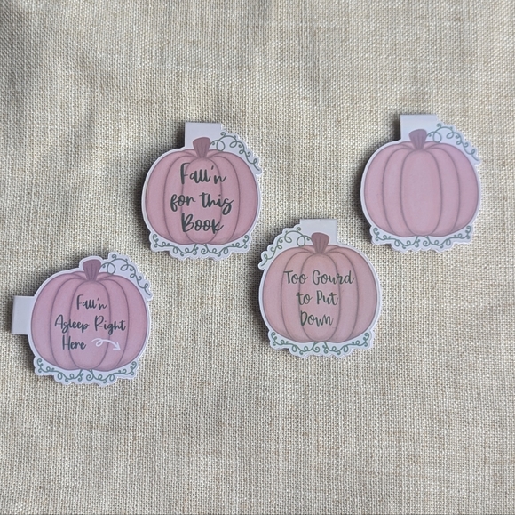 4 Pumpkin Magnetic Bookmarks Readers Book lovers Fall Autumn Pink Books Set Of 4 - Picture 8 of 14
